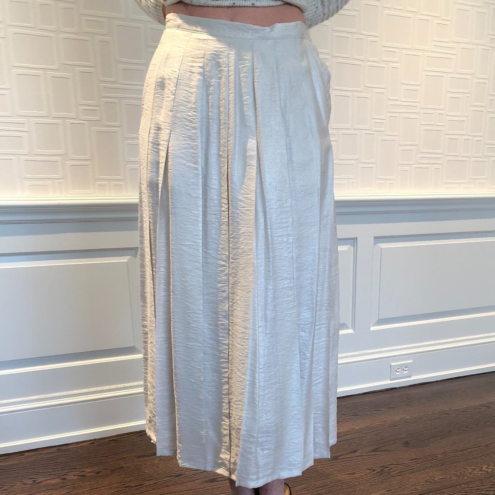 Nico by Nicholson & Nicholson